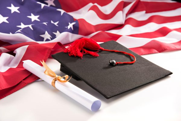 diploma laurea università usa
