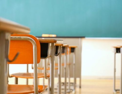 Viaggio tra le aule: differenze tra la scuola italiana, inglese e americana