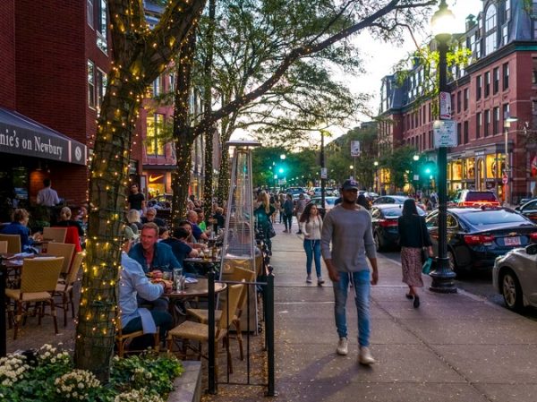 viaggio-studio-a-Boston-newbury-street
