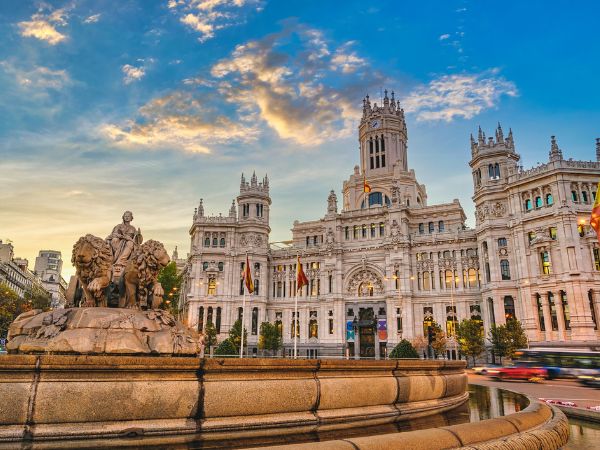 Programma scolastico in Spagna anno all’estero città come Madrid e Barcellona