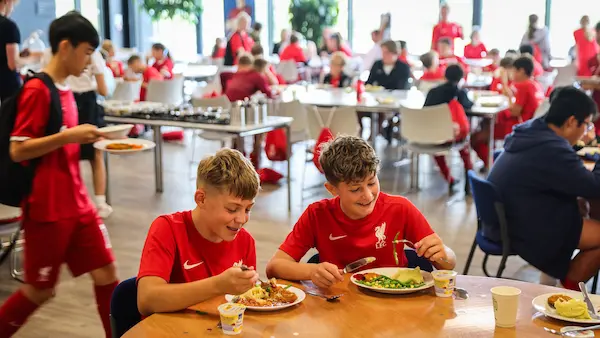 liverpool-fc-summercamp-mensa-repton-college-1