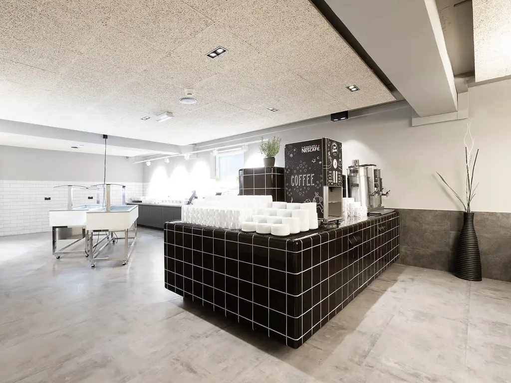 did_berlin_park_breakfastroom_01_33108392738_l
