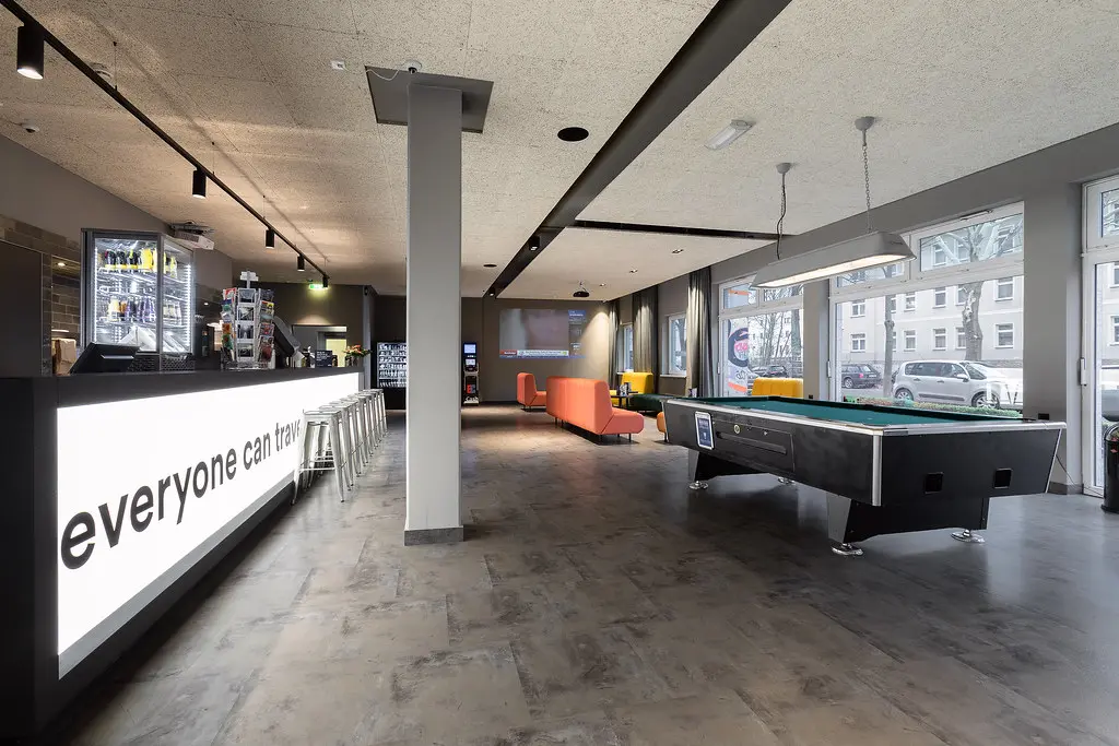 did_berlin_park_reception_01_46259629654_l