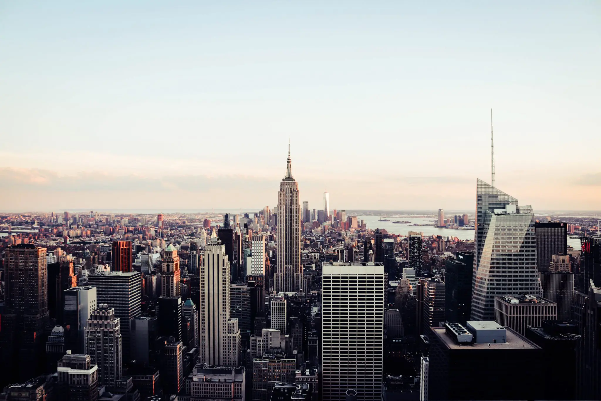 oliver-niblett-wh-7GeXxItI-unsplash-2048×1365-1