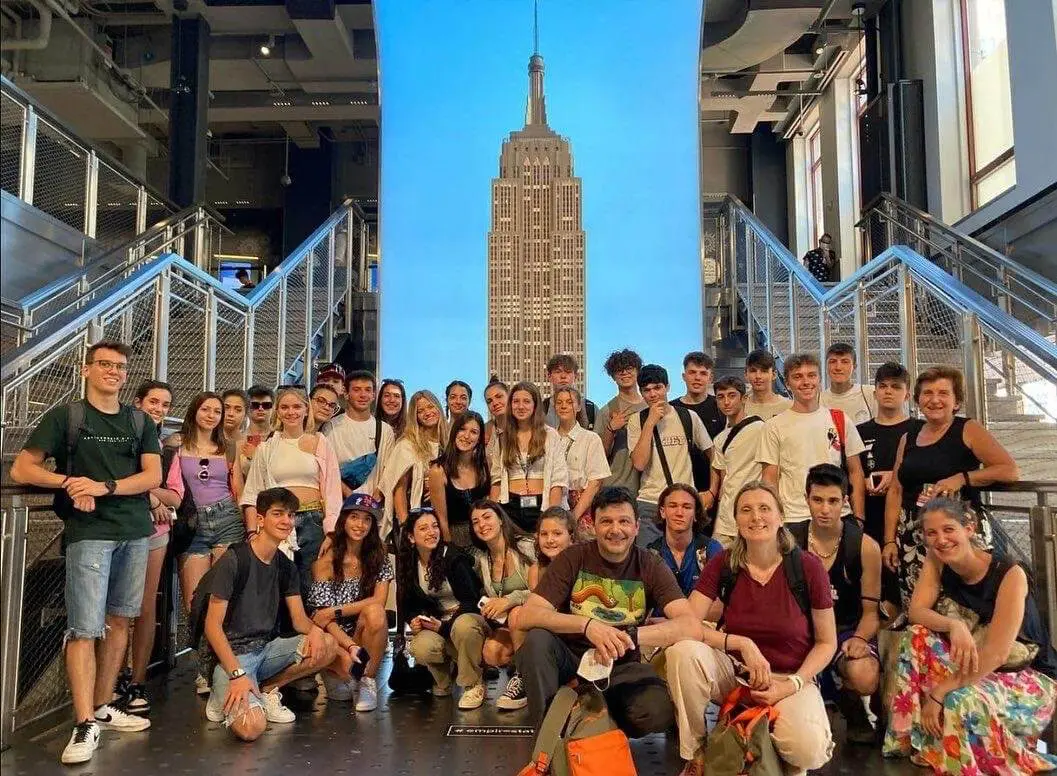 vacanze-studio-gruppo-stati-uniti-newyork-kean-2022-6 (1) Un gruppo di studenti VIVA in vacanza studio negli Stati-Uniti a new york