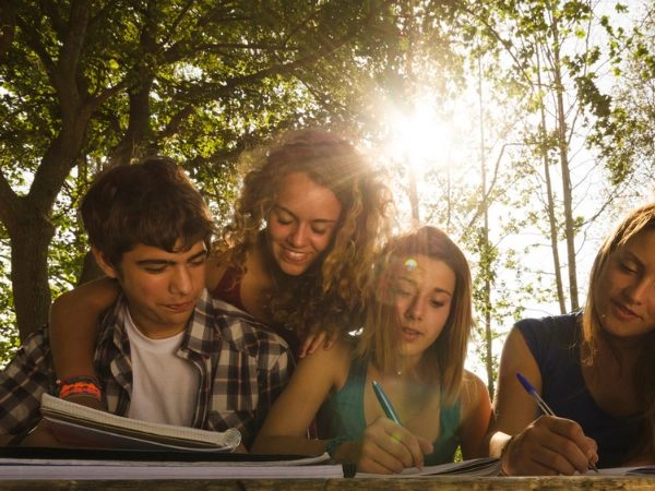 integrazione tra lingua e attività fisica