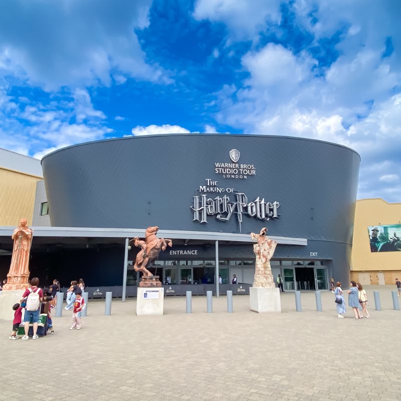WARNER BROS STUDIO TOUR THE MAKING OF HARRY POTTER WARNER BROS STUDIO TOUR THE MAKING OF HARRY POTTER