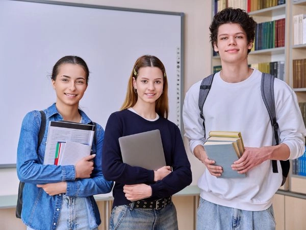 Studenti che vivono un apprendimento linguistico reale in un contesto internazionale
