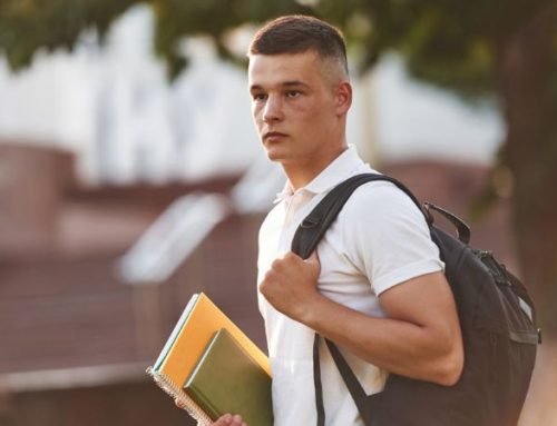 Come un viaggio studio può migliorare le competenze digitali
