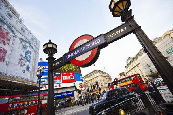 La-metropolitana-di-Londra-conosciuta-come-The-Tube-per-la-sua-forma